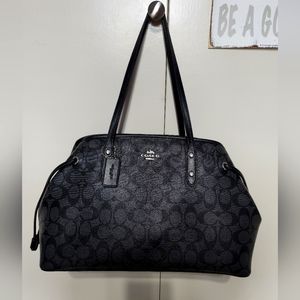 Coach Signature Shoulder Cary All.